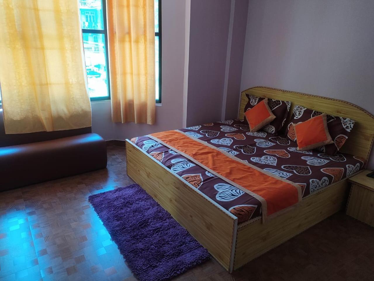 Hotel Alpine View Sarāhan Dış mekan fotoğraf